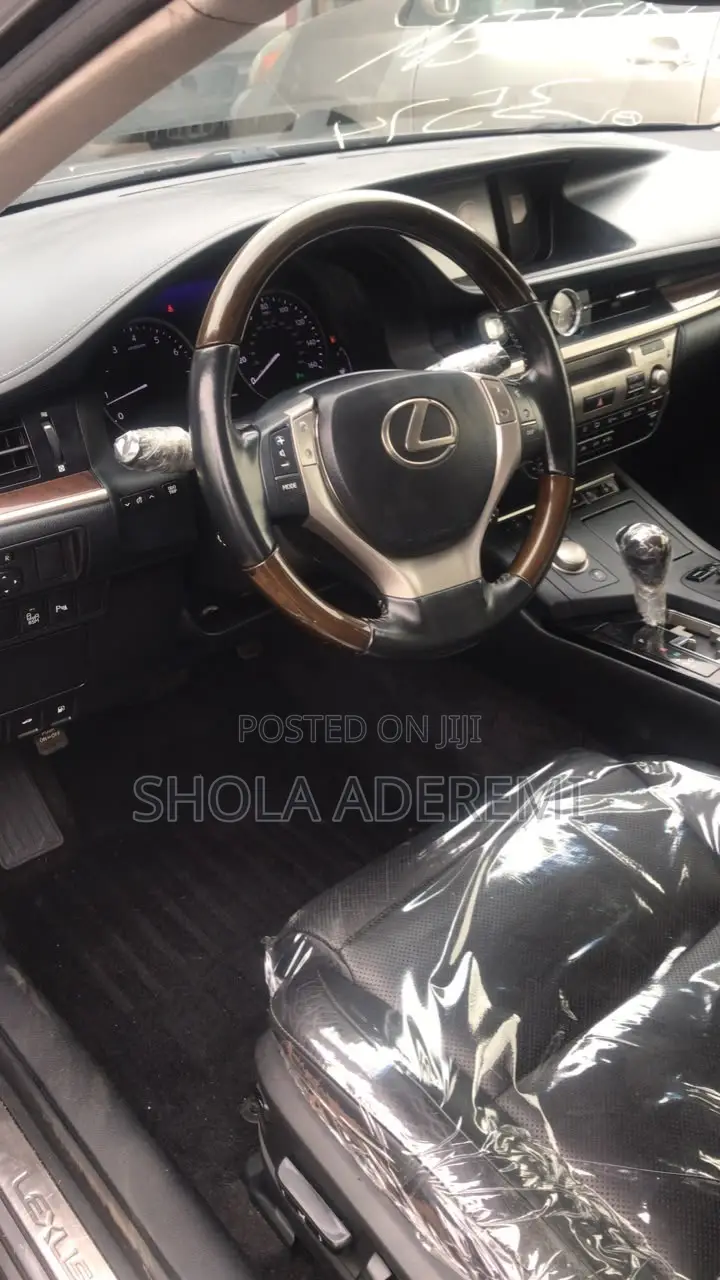 Lexus ES 2014 Gray