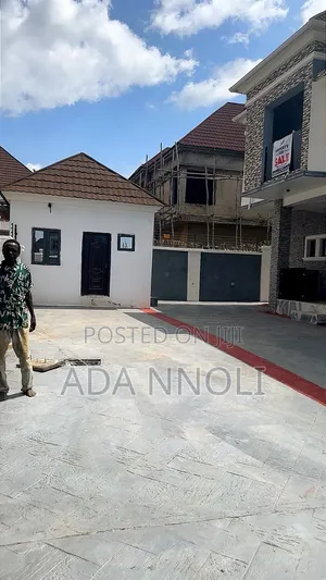 5bdrm Duplex in Nut, Sabon Lugbe for sale
