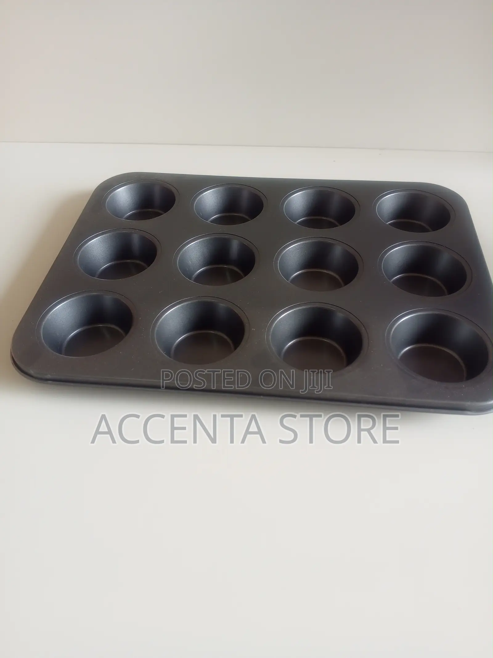 12pcs Nonstick Cupcake Tray