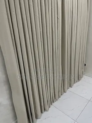 Curtain Delbron