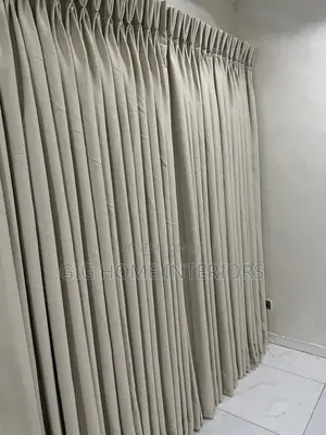 Curtain Delbron