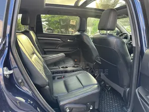 Toyota Highlander Limited Platinum V6 4x4 (3.5L 6cyl 6A) 2016 Blue