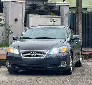 Lexus ES 350 2011 Black
