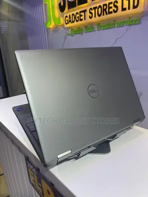 Laptop Dell Precision 7680 64GB Intel Core i9 SSD 2T