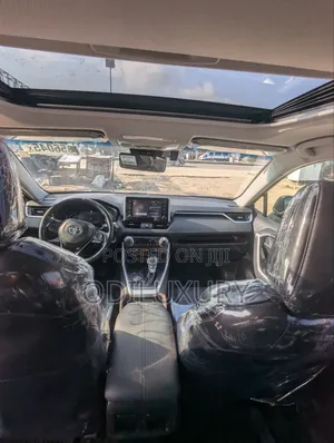 Toyota RAV4 Limited AWD 2020 Blue