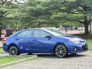 Toyota Corolla S 4dr Sedan (1.8L 4cyl CVT) 2015 Blue