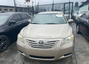 Toyota Camry LE 4dr Sedan (2.4L 4cyl 5A) 2007 Gold
