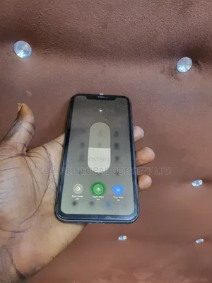 Apple iPhone 11 64 GB Black
