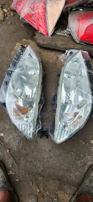 Headlights Civic 04 Direct Tokunbo