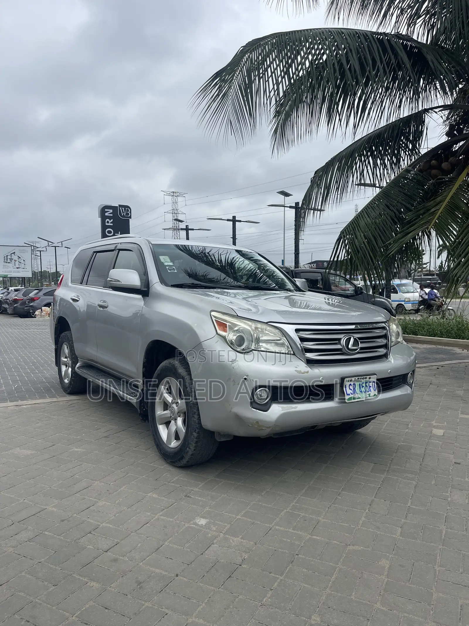 Lexus GX 460 2011 Silver