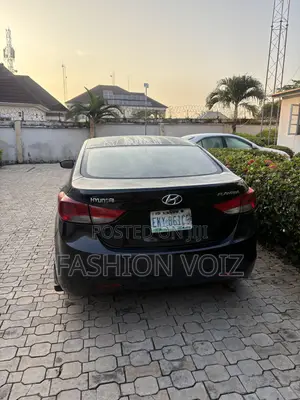 Hyundai Elantra 2013 Black