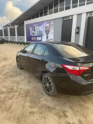 Toyota Corolla S Plus 4dr Sedan (1.8L 4cyl CVT) 2014 Black