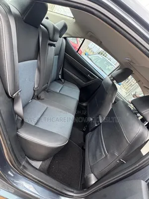 Toyota Corolla S Premium 4dr Sedan (1.8L 4cyl CVT) 2015 Gray