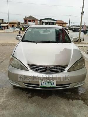 Toyota Camry XLE V6 4dr Sedan (3.0L 6cyl 5A) 2005 Black
