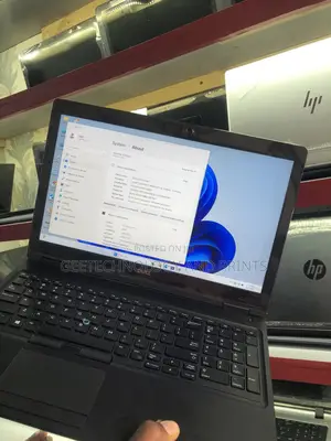 Laptop Dell Precision 3530 16GB Intel Core i7 SSD 256GB