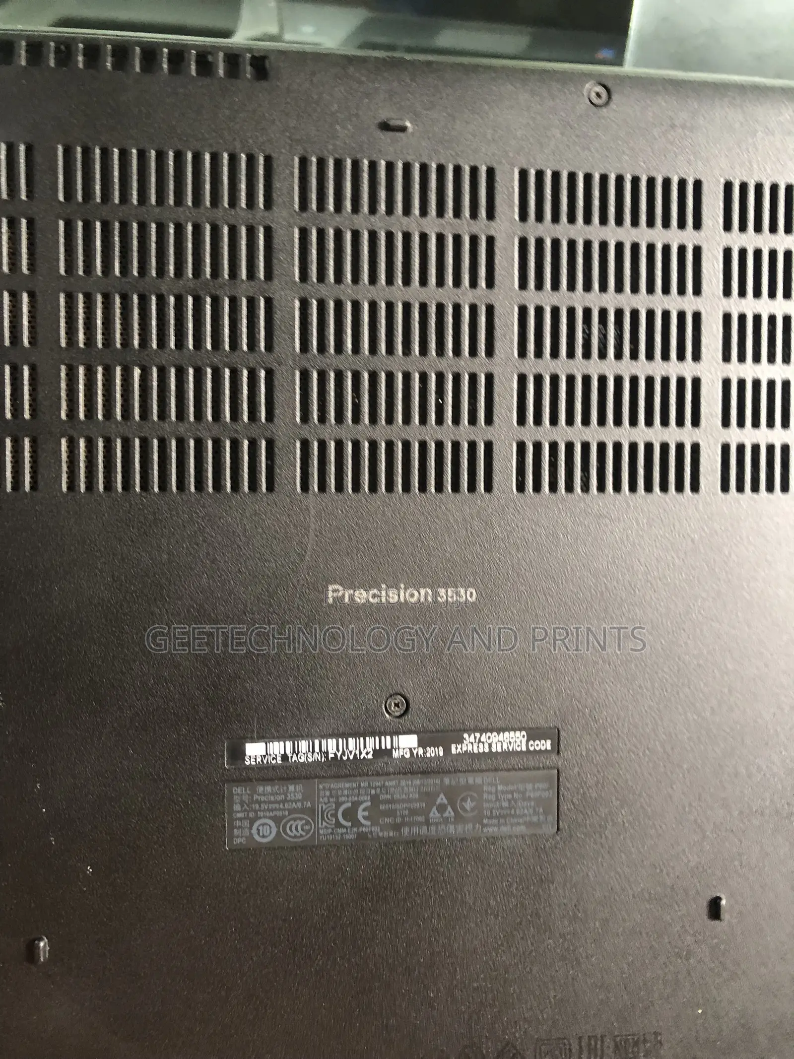 Laptop Dell Precision 3530 16GB Intel Core i7 SSD 256GB