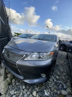 Lexus ES 350 FWD 2016 Gray