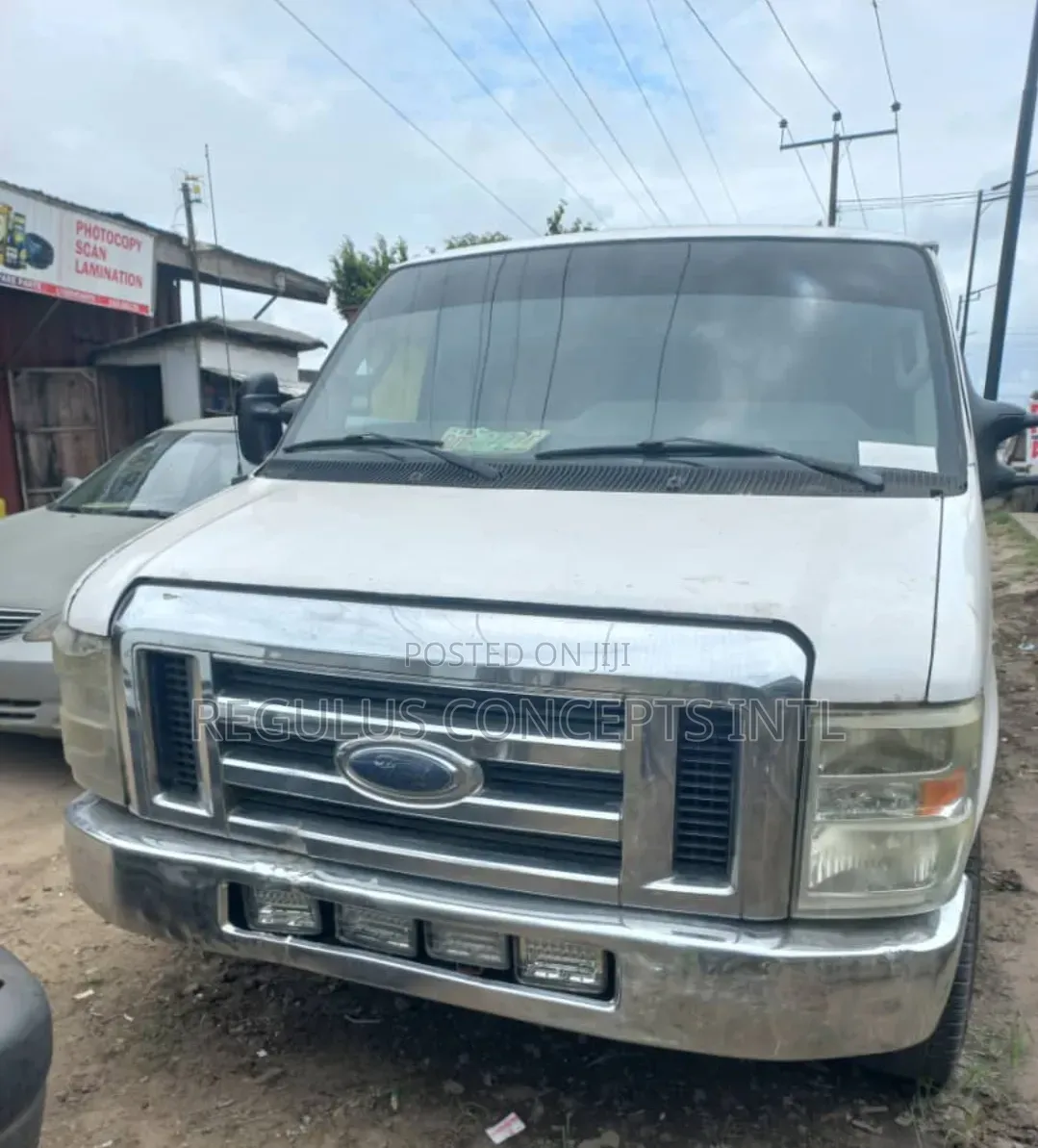 Ford E250 1995 White