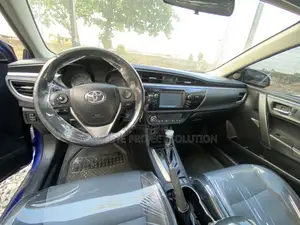 Toyota Corolla S 4dr Sedan (1.8L 4cyl 4A) 2013 Blue