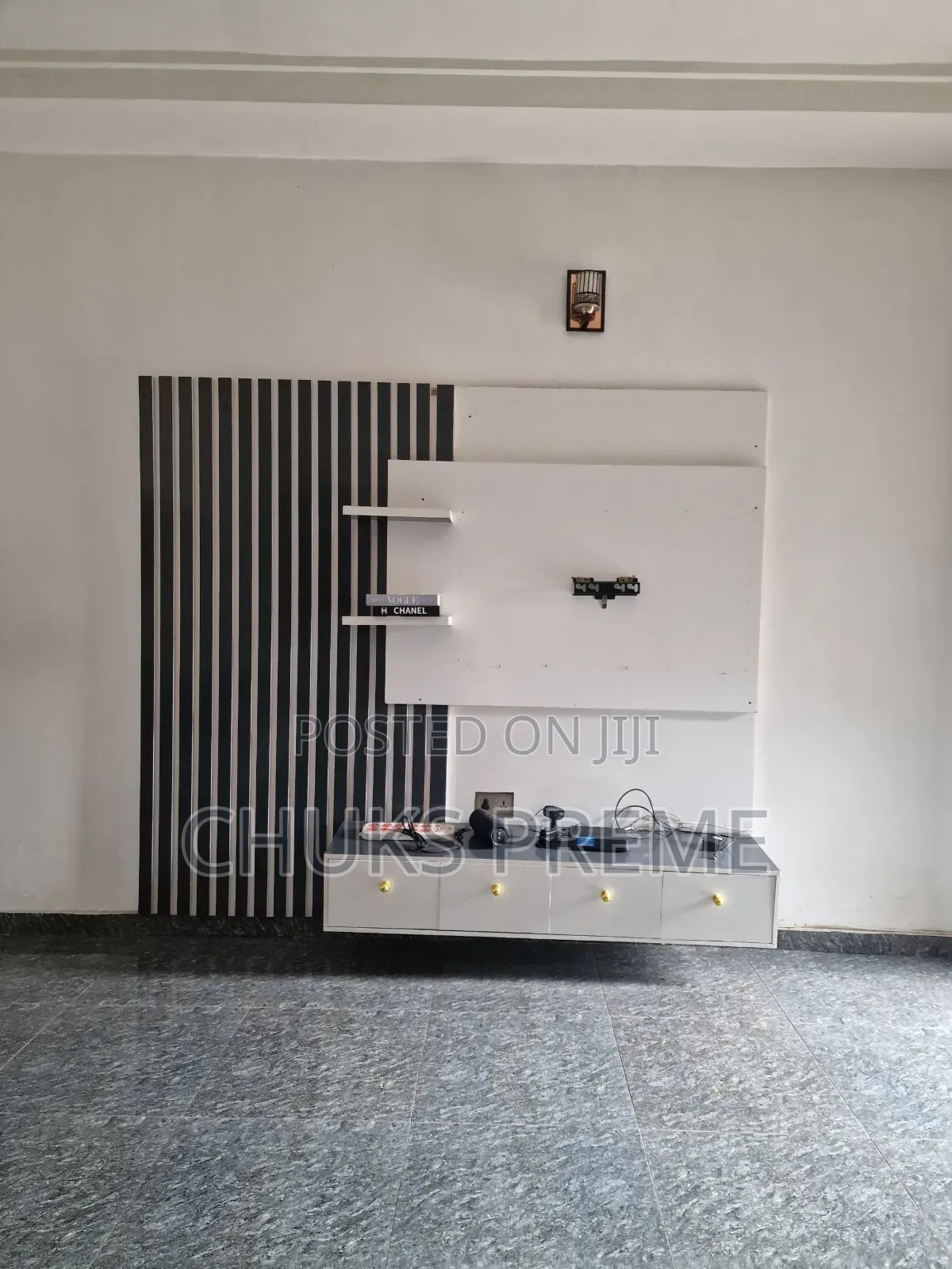 TV Console