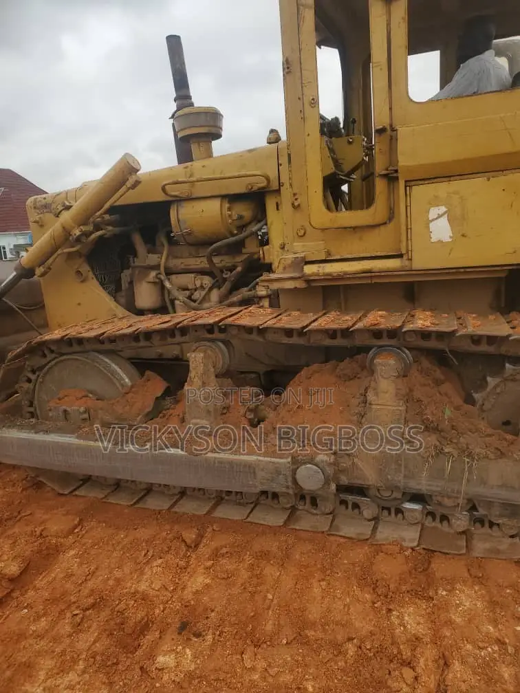 Bull Dozer D6