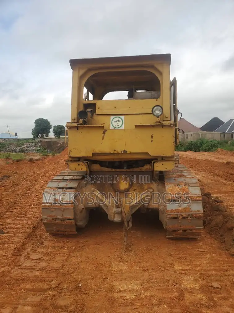 Bull Dozer D6