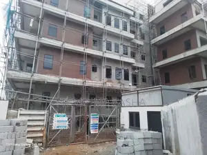 2bdrm Apartment in Wuse 2 for sale