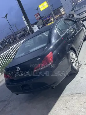 Toyota Avalon Limited Sedan FWD (3.5L 6cyl 6A) 2009 Black