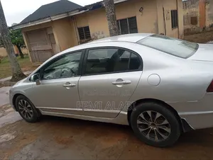 Honda Civic 2006 Silver