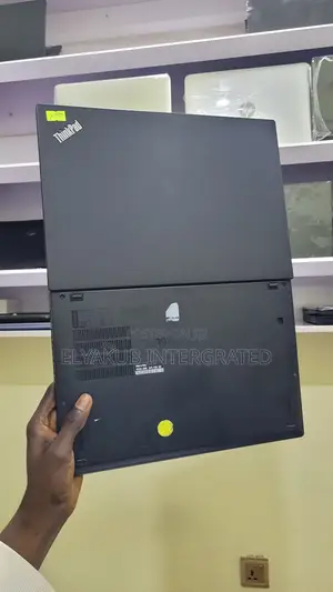New Laptop Lenovo ThinkPad X390 8GB Intel Core i5 SSD 256GB