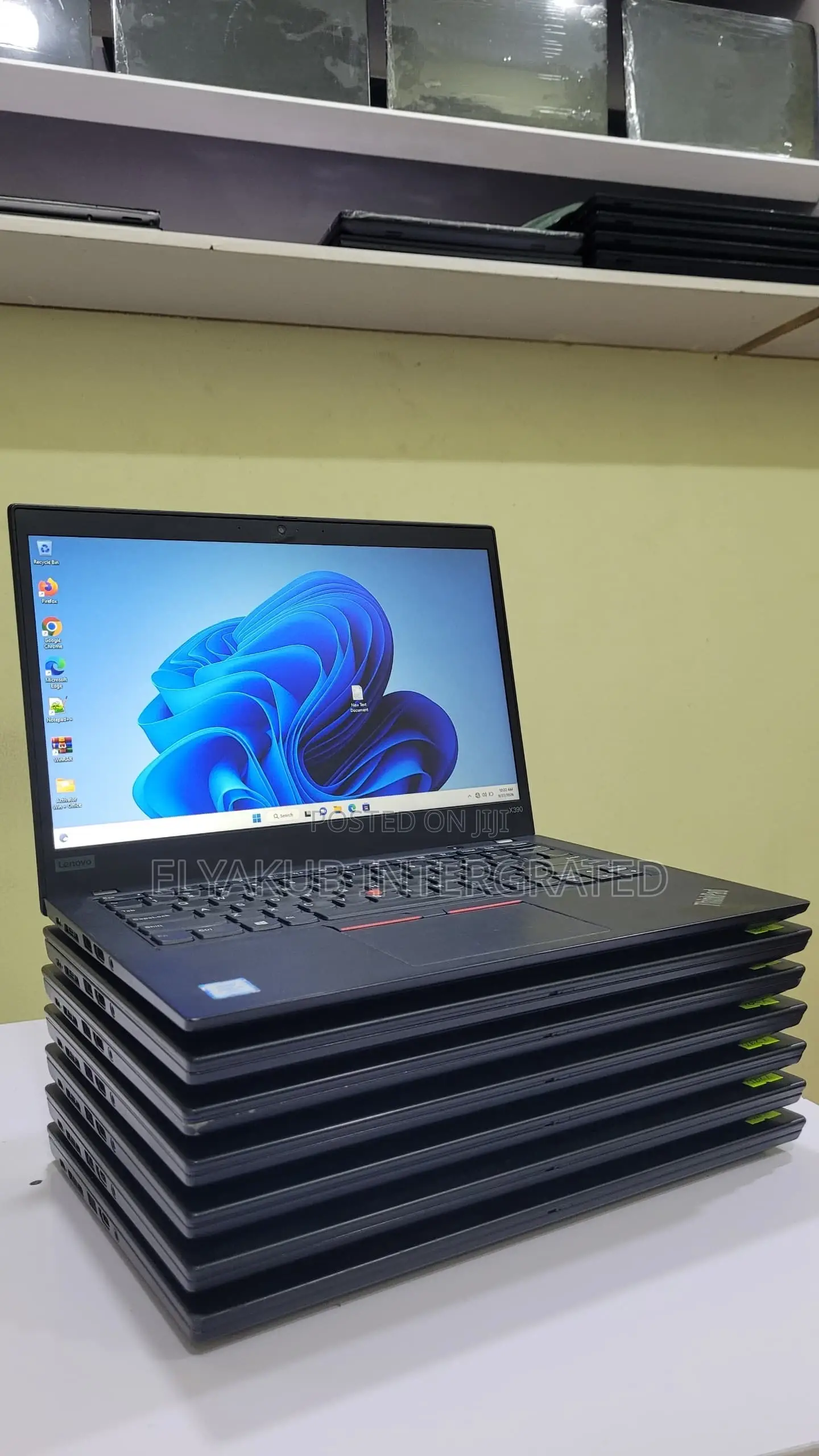 New Laptop Lenovo ThinkPad X390 8GB Intel Core i5 SSD 256GB