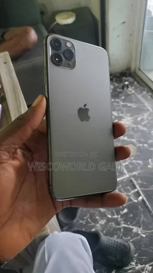 Apple iPhone 11 Pro Max 64 GB Gray