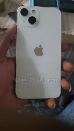Apple iPhone 13 256 GB White