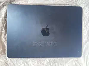 Laptop Apple MacBook Air 2022 M2 16GB Apple M2 SSD 256GB