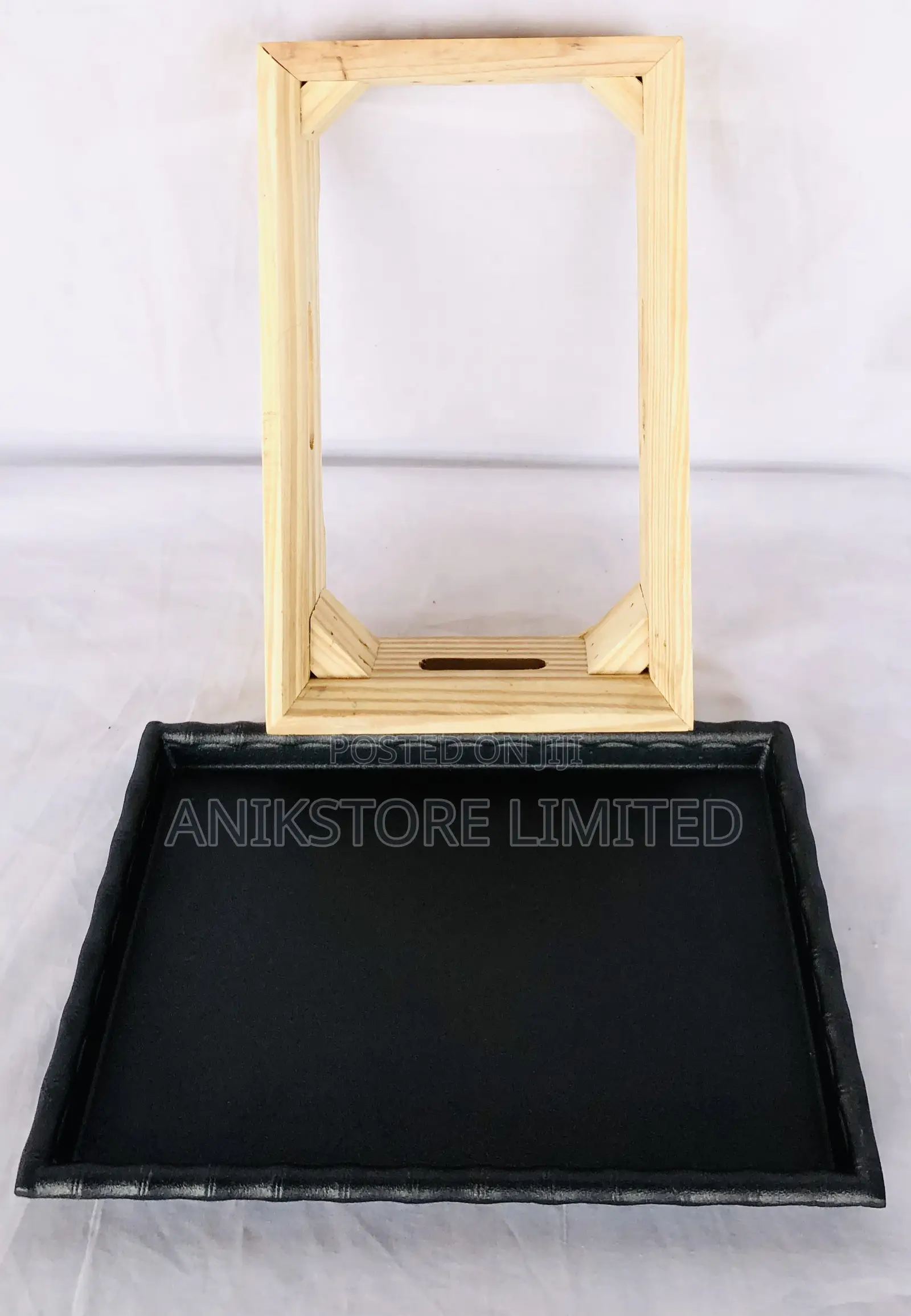 Rectangular Sizzler With Wooden Base