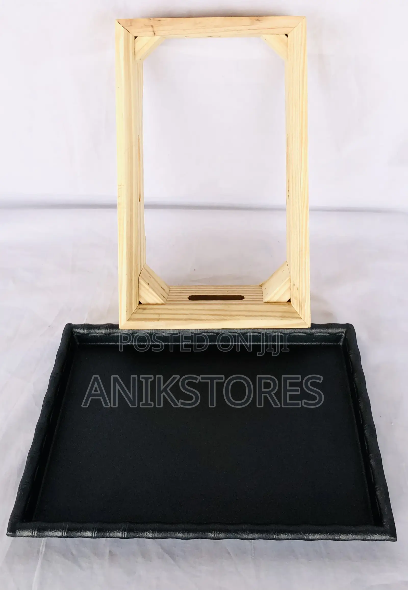 Rectangular Sizzler With Wooden Base