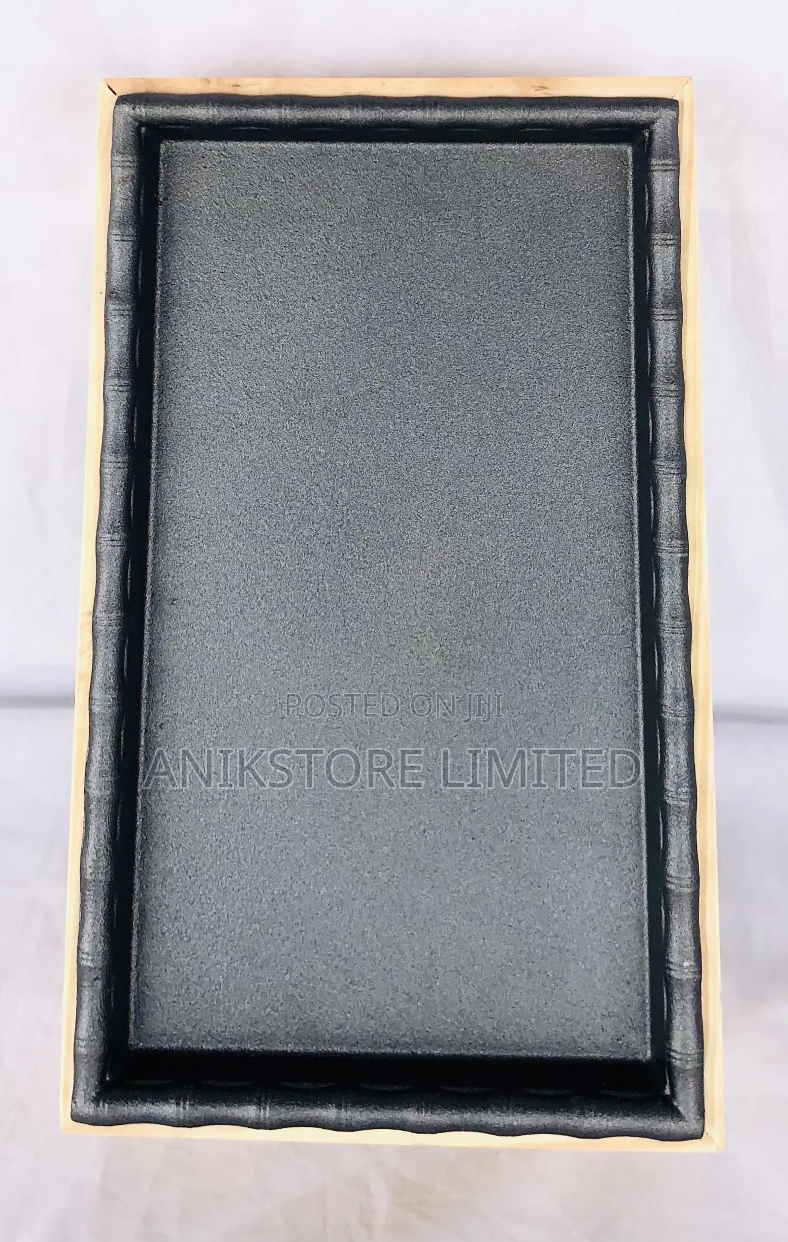 Rectangular Sizzler With Wooden Base
