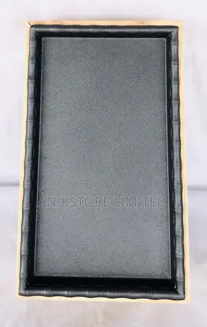 Rectangular Sizzler With Wooden Base