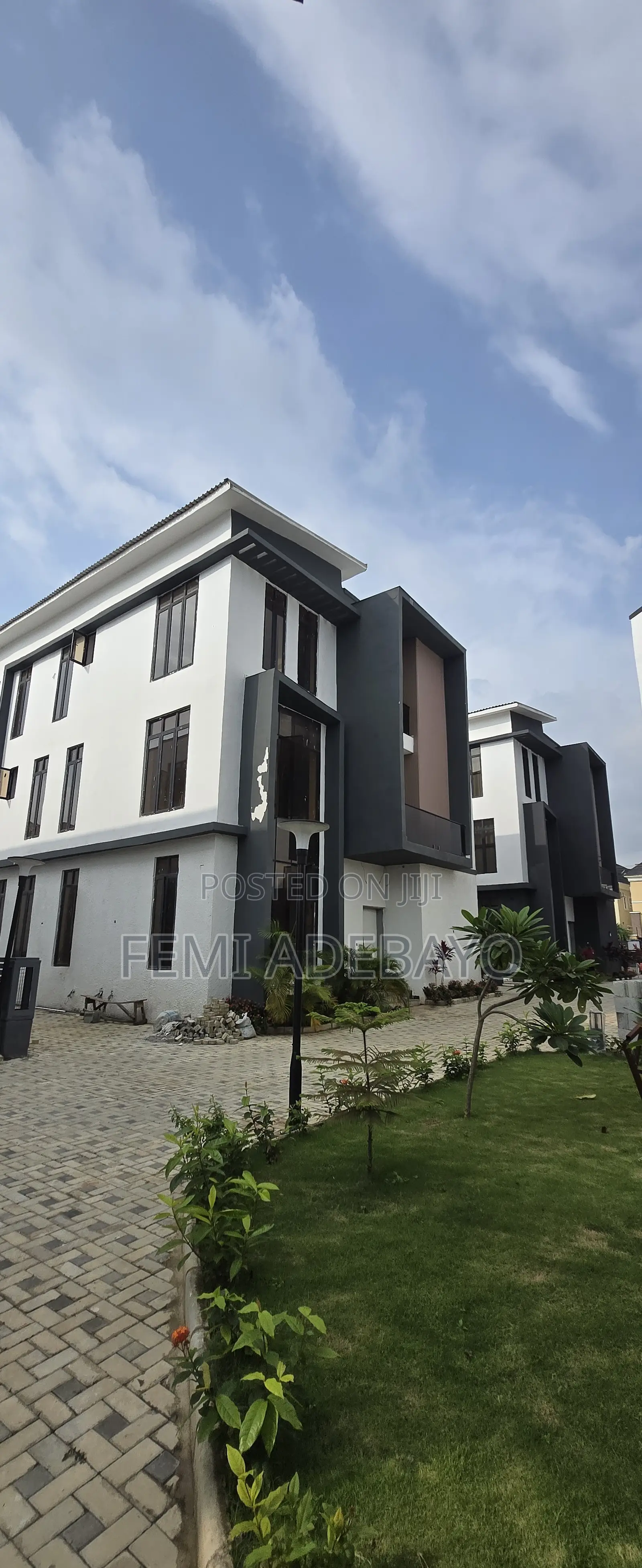 Newly Built 6 Bedroom Terrace Duplex