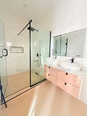 4bdrm Duplex in Adeniyi Jones Ikeja for rent