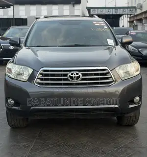 Toyota Highlander Limited 2010 Gray