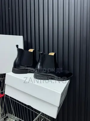 Chelsea Leather Boots