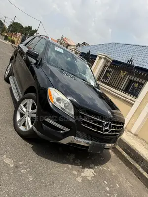 Mercedes-Benz M Class 2013 Black