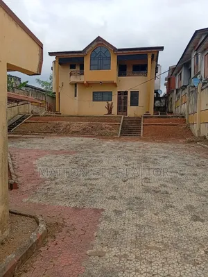 5bdrm Duplex in Sofunwa, Ikorodu Garage for sale