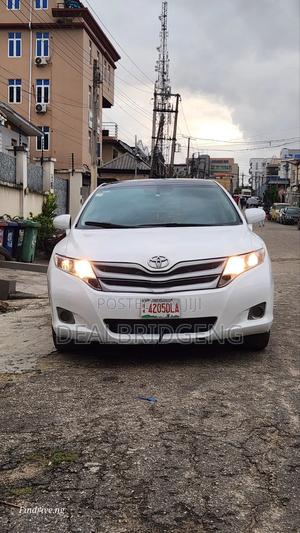 Toyota Venza V6 AWD 2012 White