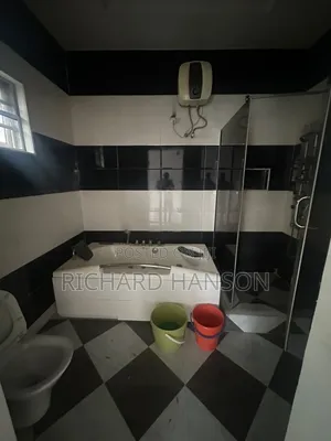 5bdrm Duplex in Secured/Mini Court, Osapa london for sale