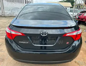Toyota Corolla 2016 Black
