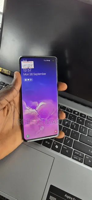 Samsung Galaxy S10 128 GB Black