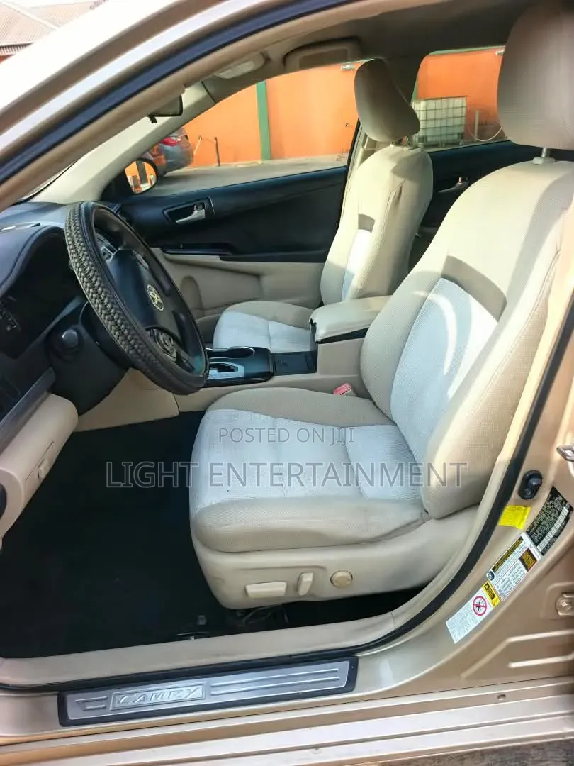 Toyota Camry 2013 Gold