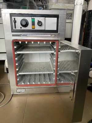 Multipurpose Vintage Memmert Laboratory Oven / Incubator.